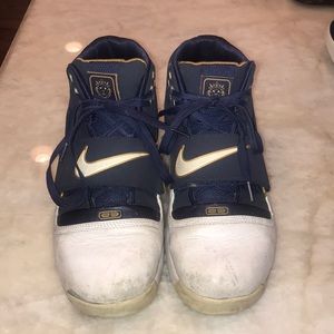 LEBRON soldier 1’s